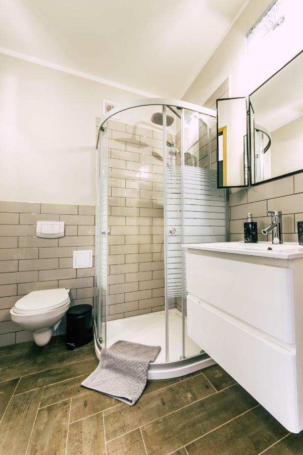 Apartamenty Jablonowa Zielona Gora  Exterior photo